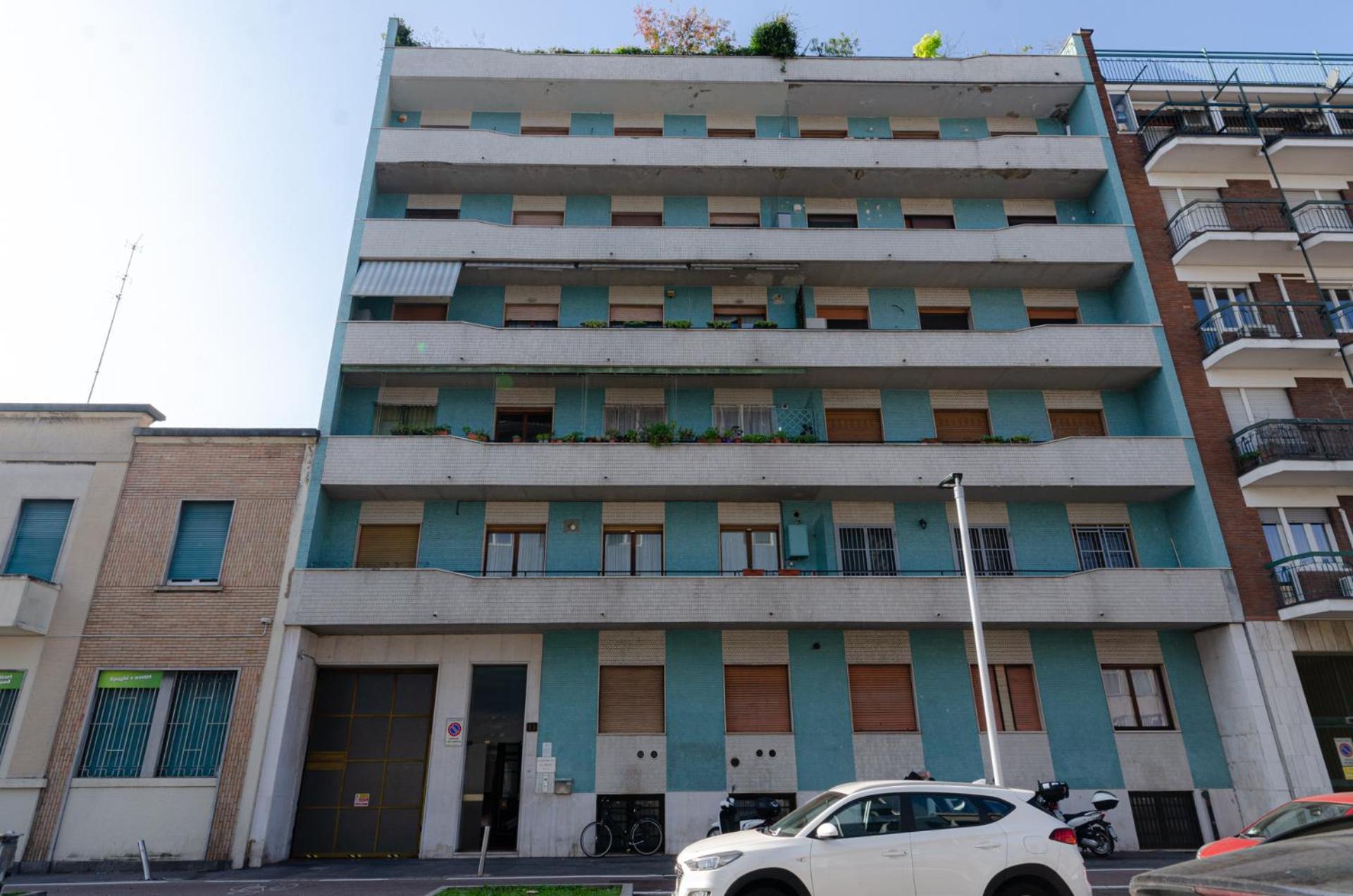 Vivimihome - Crespi House A 3 Minuti Dalla Metro Milano Eksteriør bilde