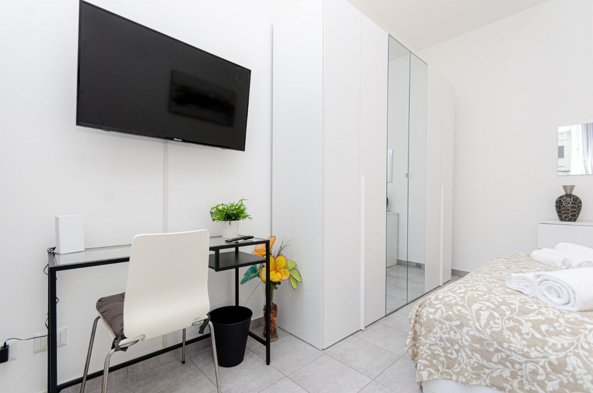 Vivimihome - Crespi House A 3 Minuti Dalla Metro Milano Eksteriør bilde