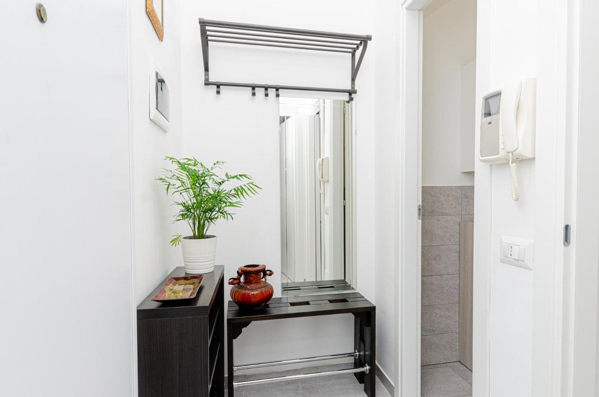 Vivimihome - Crespi House A 3 Minuti Dalla Metro Milano Eksteriør bilde